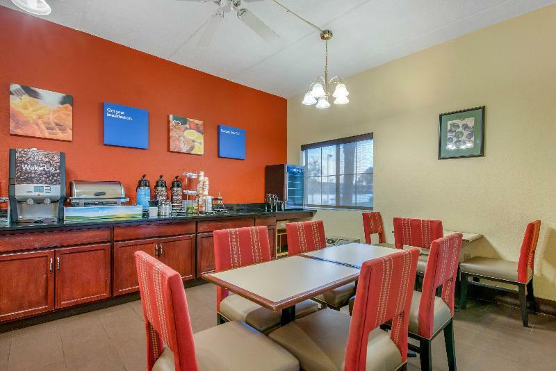 Comfort Inn Kissimmee-Lake Buena Vista South Экстерьер фото